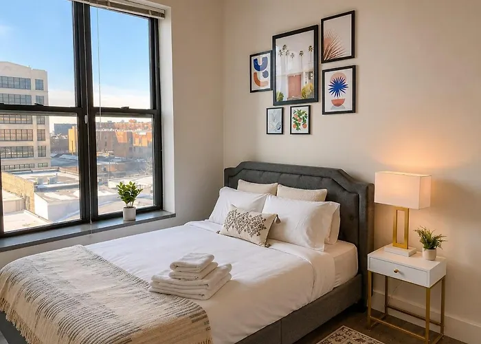 Spacious And Luxurious 3br Near Mccormick Place And Soldier Field With Optional Parking - Sleeps 10 Apartamento *